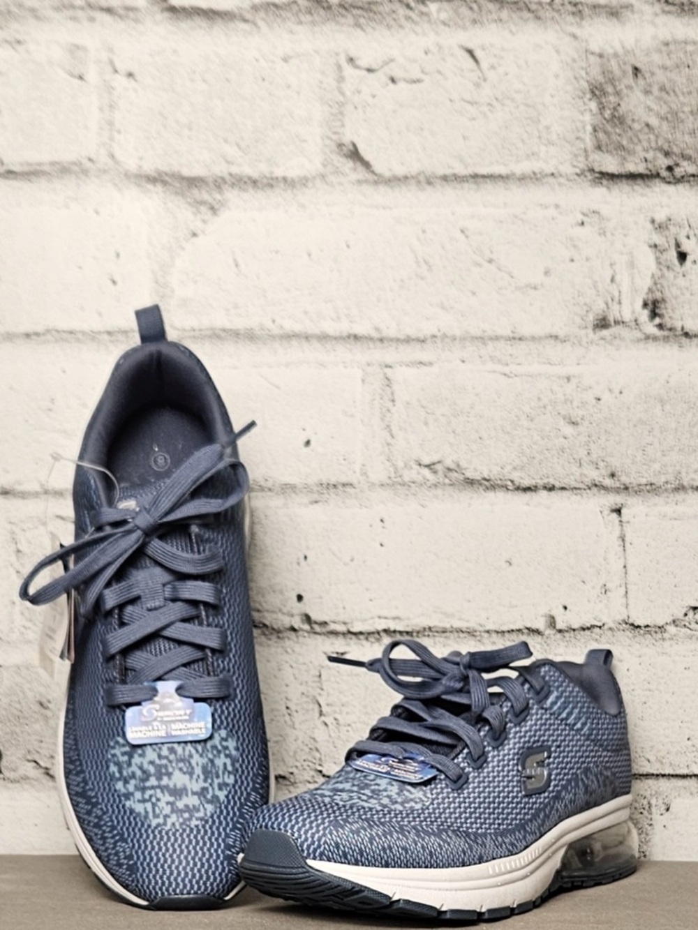 Skechers Sport Air Memory Foam Sneakers Navy Women’s Size 9 NWT